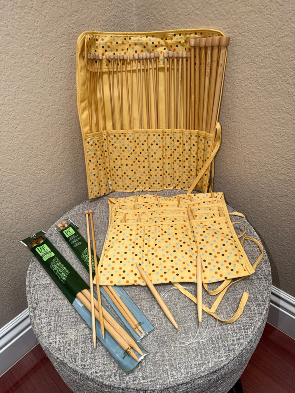 🔹Clover Takumi Knitting Needle, Single Point & Clover Circular (LOT OF 33 SETS)